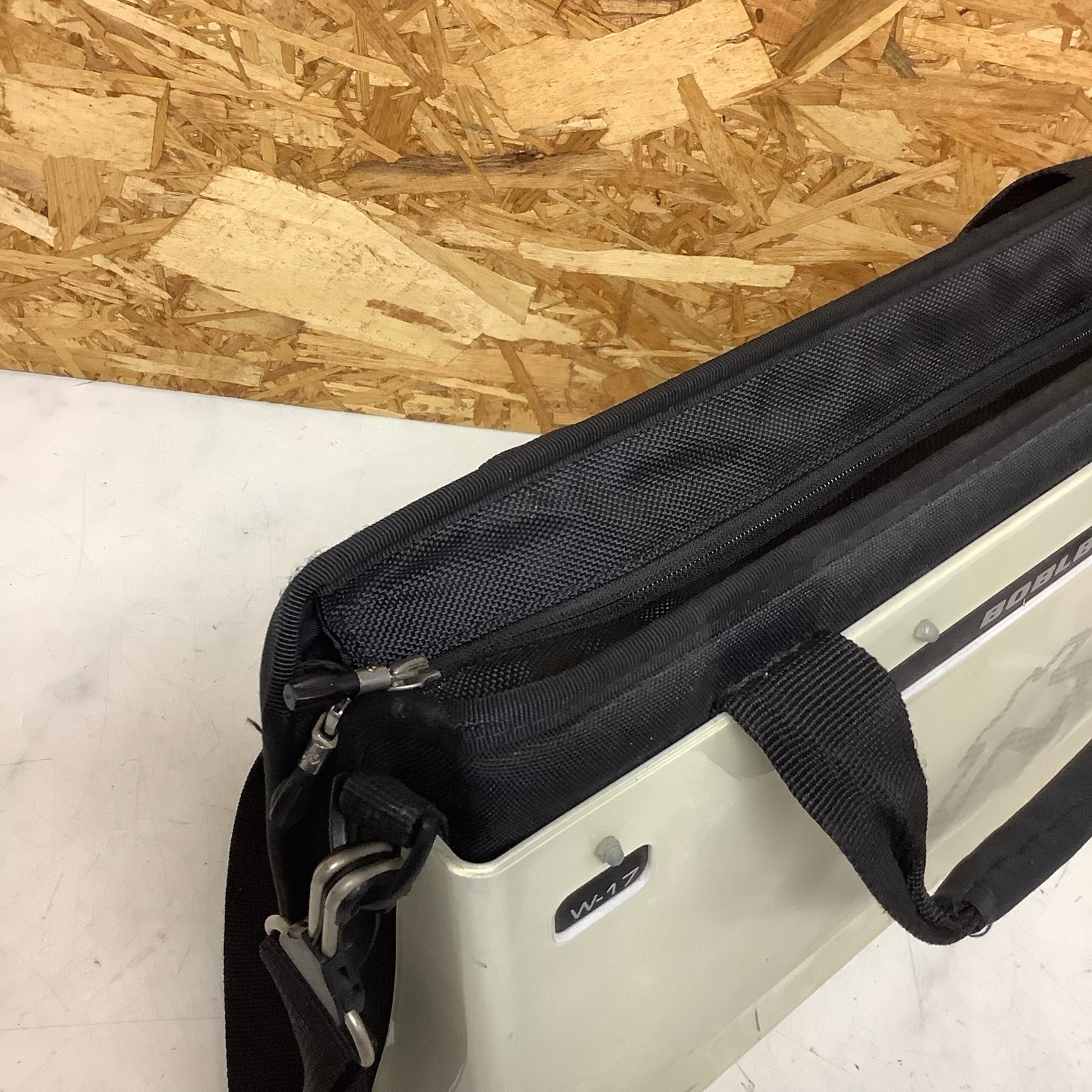 BOBLBEE W-17 Hard Shell Briefcase Business Bag With Strap