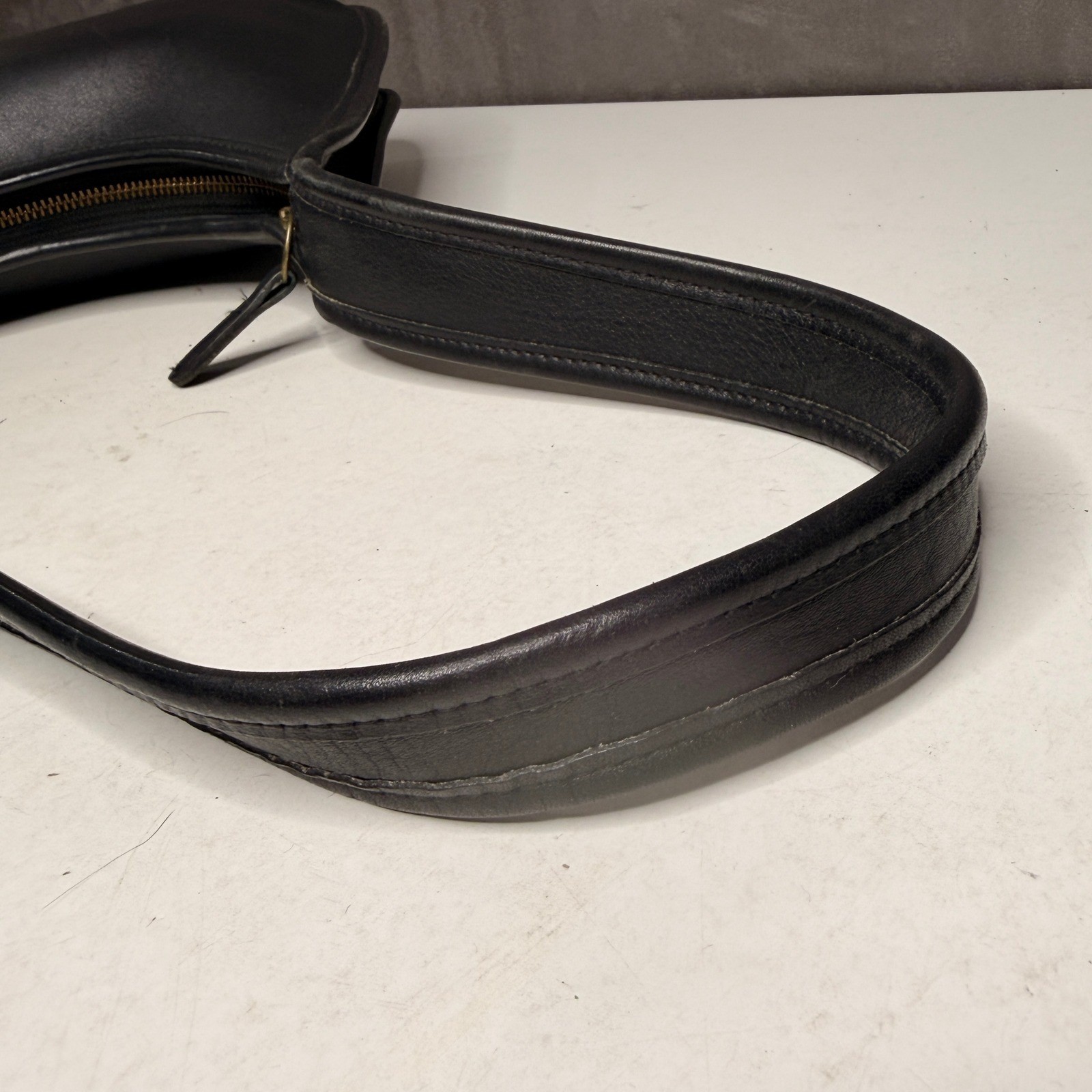 VTG Coach Black Leather Mini Ergo Shoulder Bag Brass Hardware 9020 EUC CostaRica