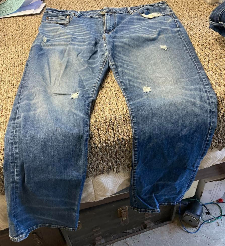 American Eagle Men’s Air Flex stretch denim jeans /Relaxed straight fit 38×32