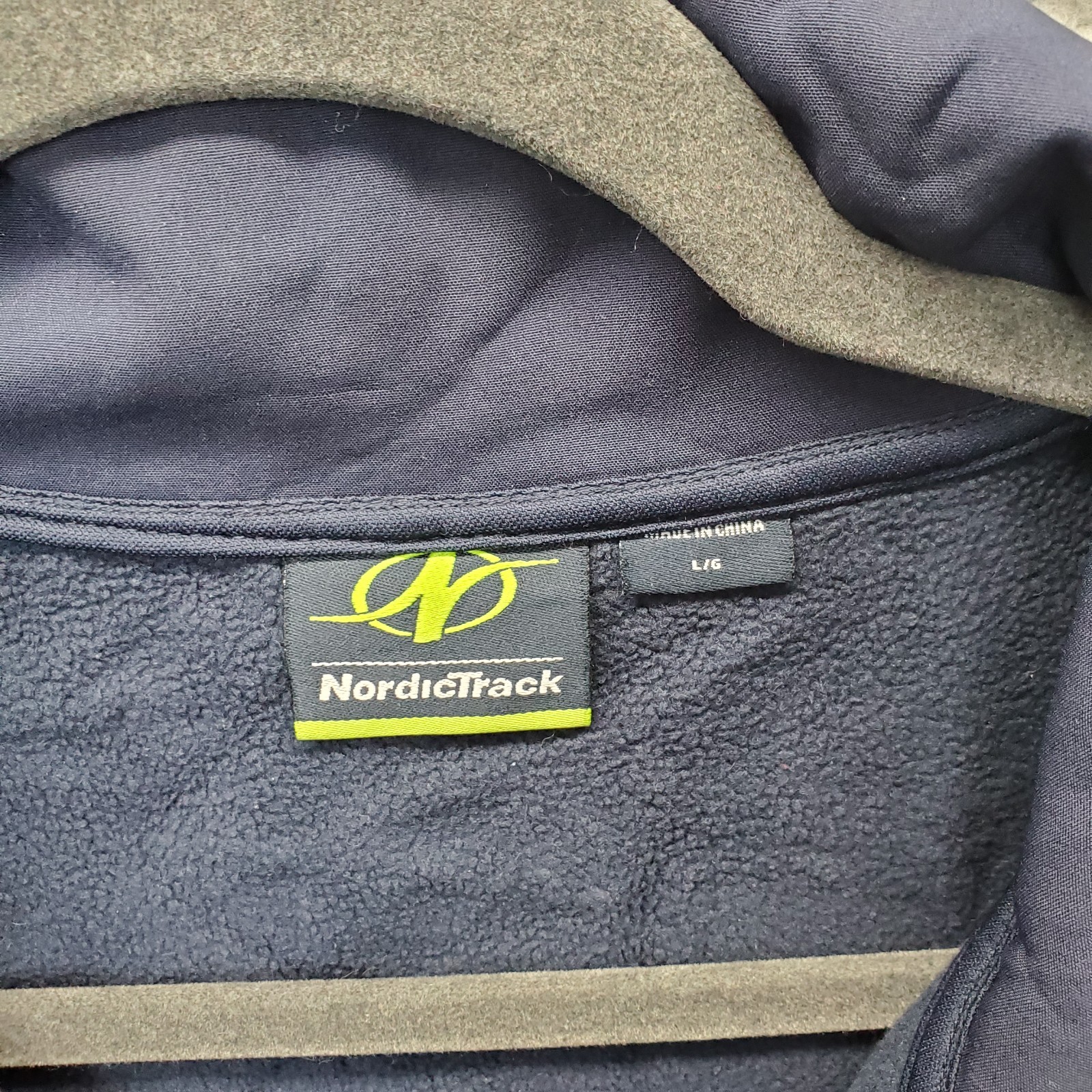 NordicTrack Regatta Flux Softshell Bodywarmer Vest Mens L Navy Water Resistance