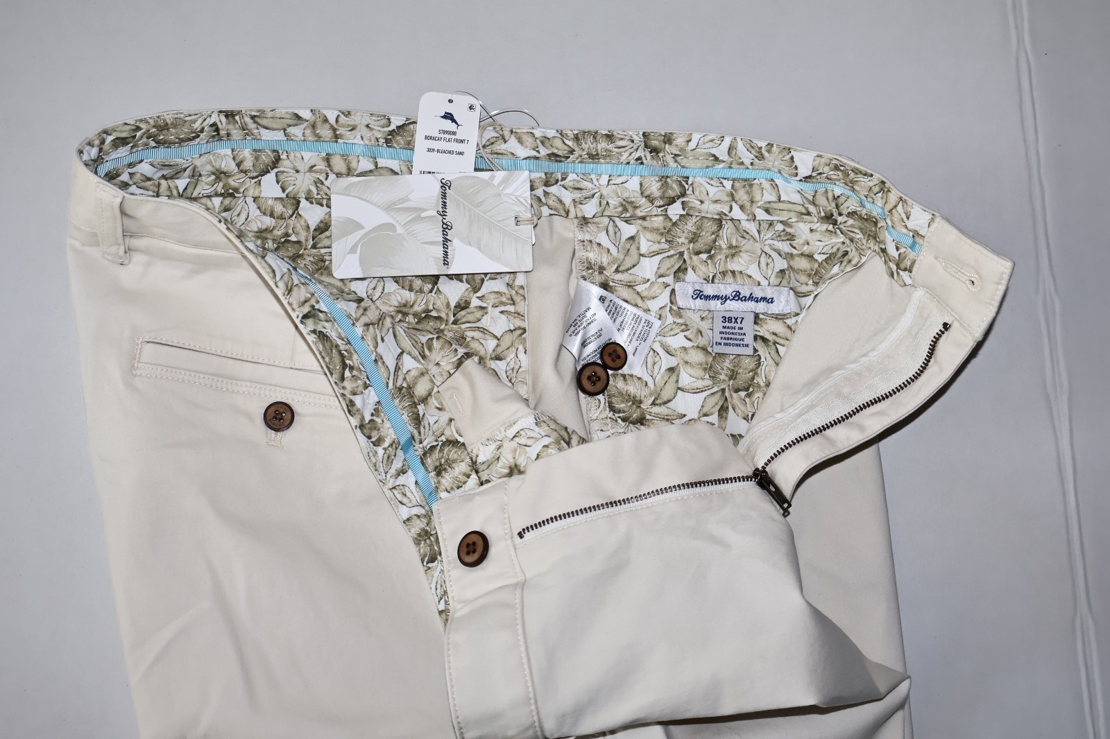 Tommy Bahama Shorts Boracay Solid Bleached Sand Beige New Waist 40 40×7