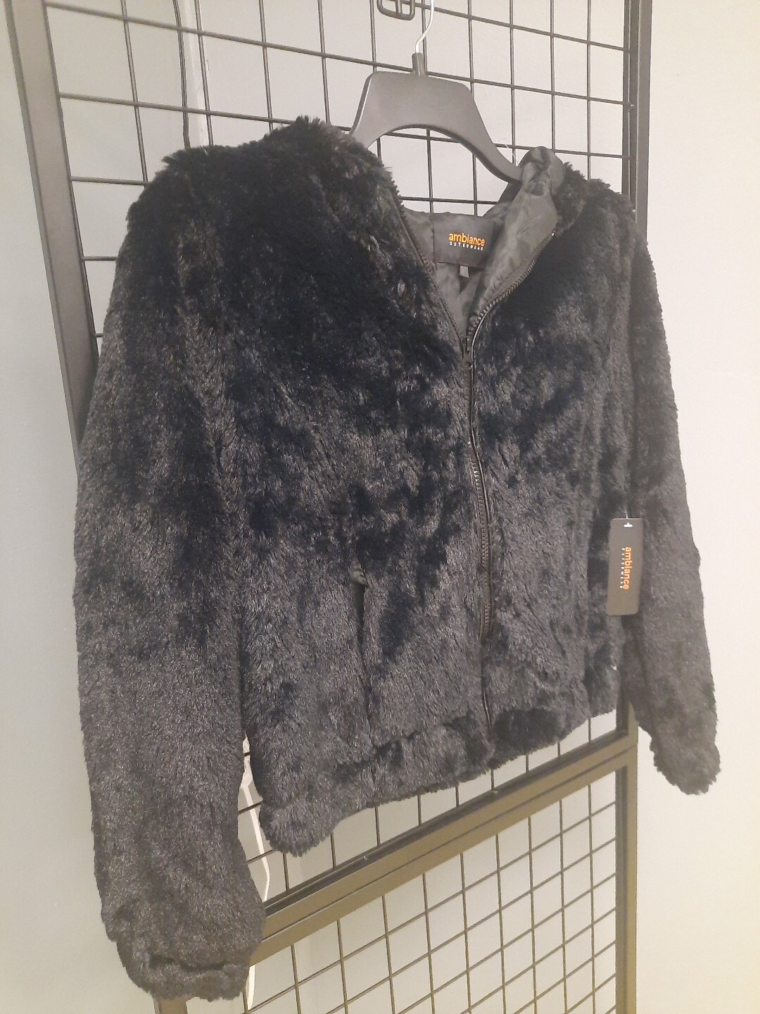 Ambiance Outerwear Jacket Woman’s Medium Faux Fur Black Lined Full Zip Coat