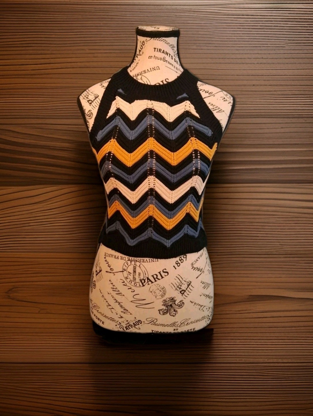 Elan Chevron Sweater Tank Top Medium M Knit Zig Zag Halter Sleeveless Cotton