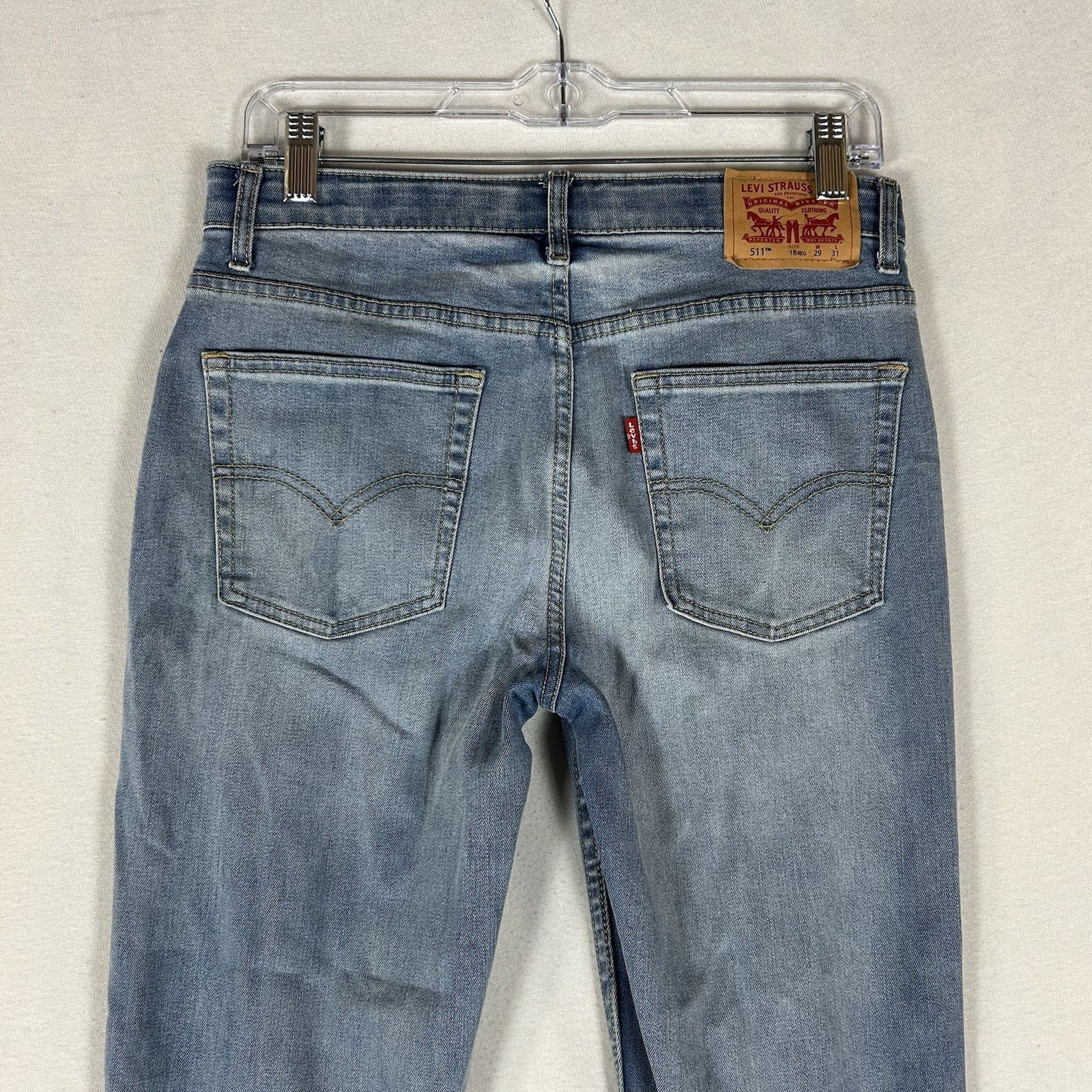 Levi’s Boys’ 511 Slim Fit Eco Performance Jeans Size 18 Reg (29×31) Blue Casual