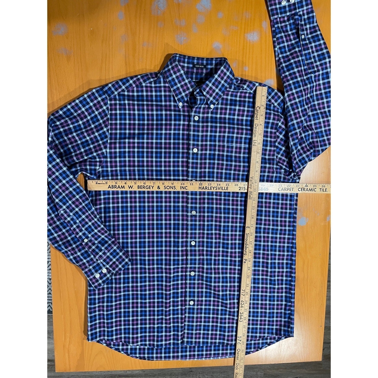 Hathaway Mens M Button Down Collar Shirt Blue Purple Plaid Non Iron Long Sleeve