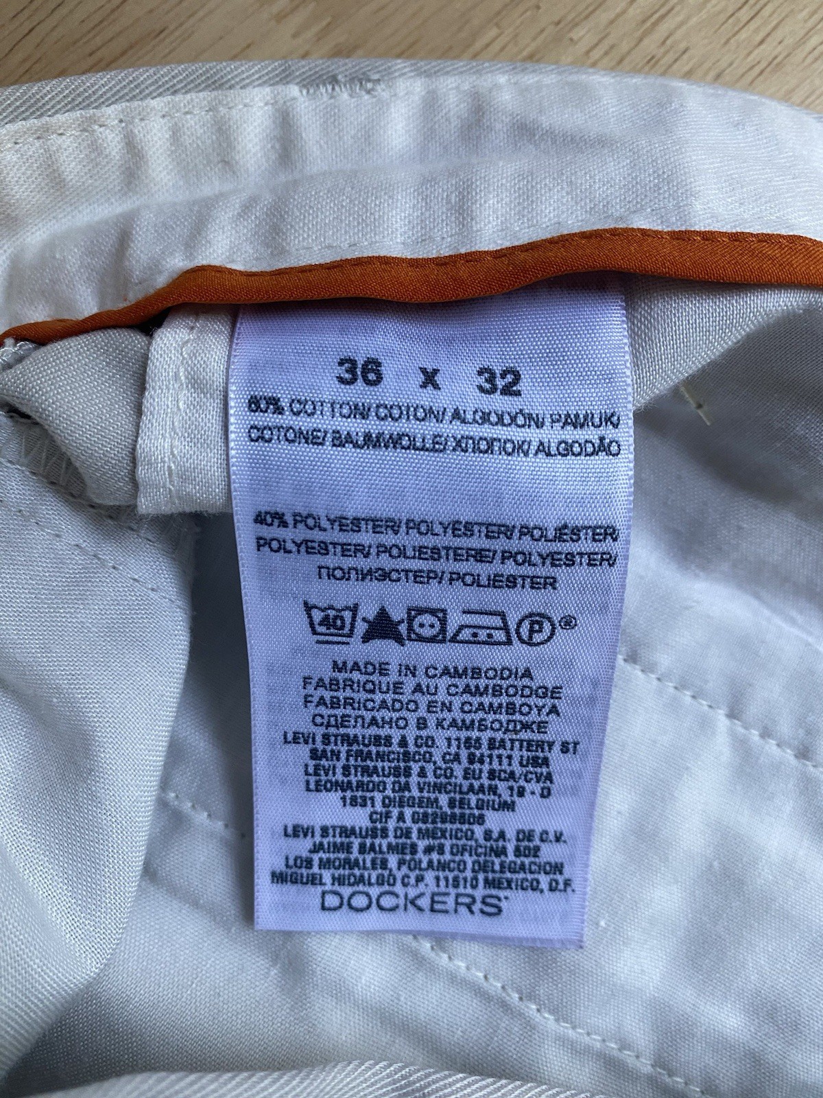 Dockers Men’s Dress Pants 36 * 32 Khaki Button Up 30 Inch Inseam