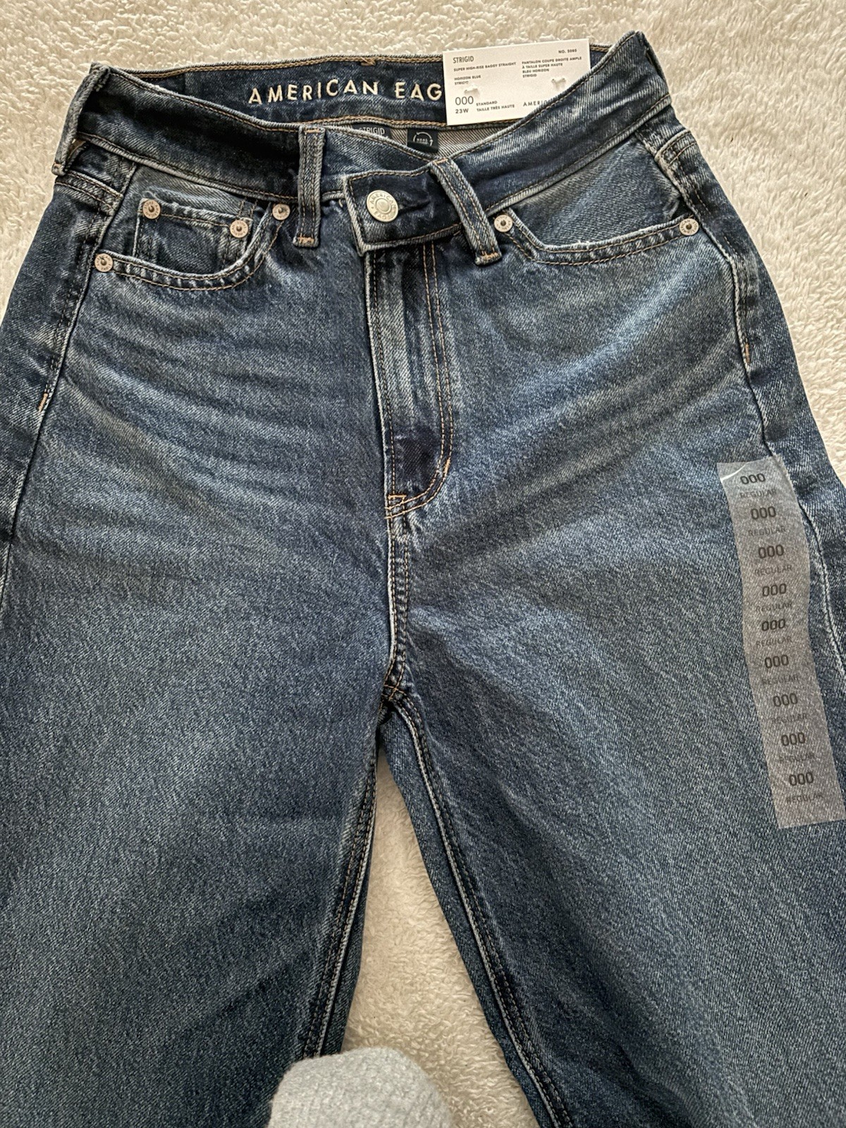 American Eagle Strigid High-Rise Baggy Straight Jeans Blue Denim Women