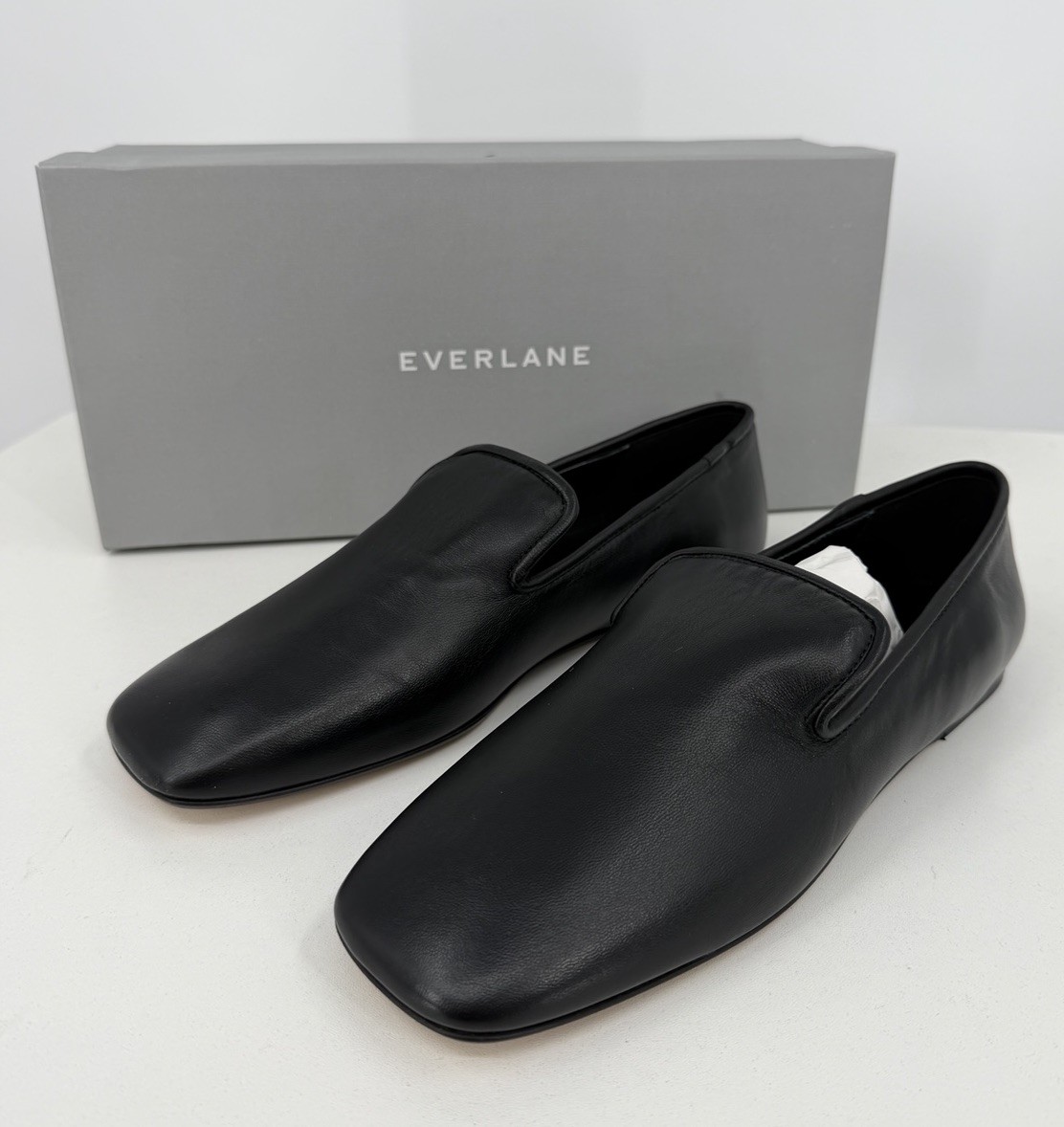 Everlane Italian Leather Day Loafer in BLACK size 8 Women’s Slip-on Flat