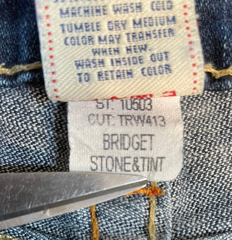 True Religion Jeans Bridget Stone & Tint Low Rise Made In USA 29 Twisted Flare