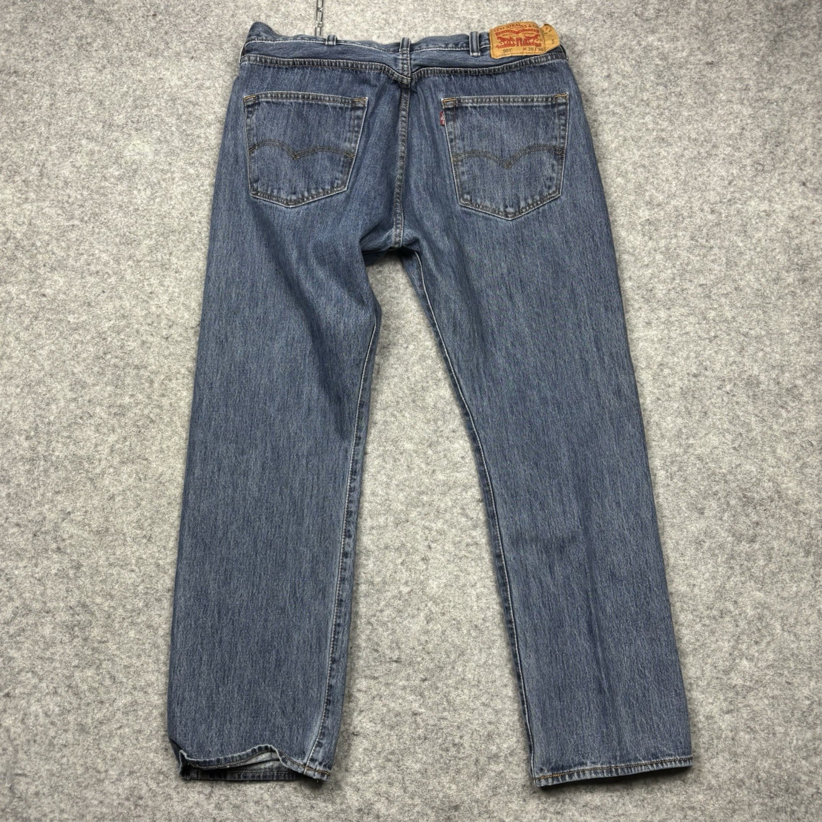 Levis 501 Original Straight Button Fly Denim Jeans Mens 38×30 Blue Medium Wash