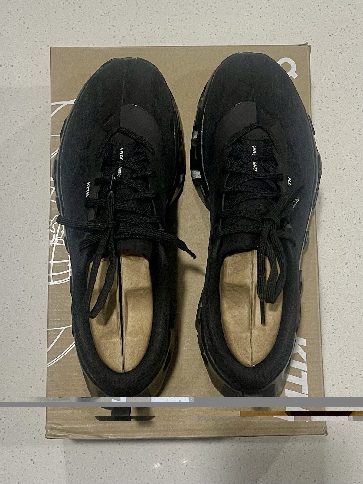 K Tech 1 ON 1 BLACK MENS 7.5