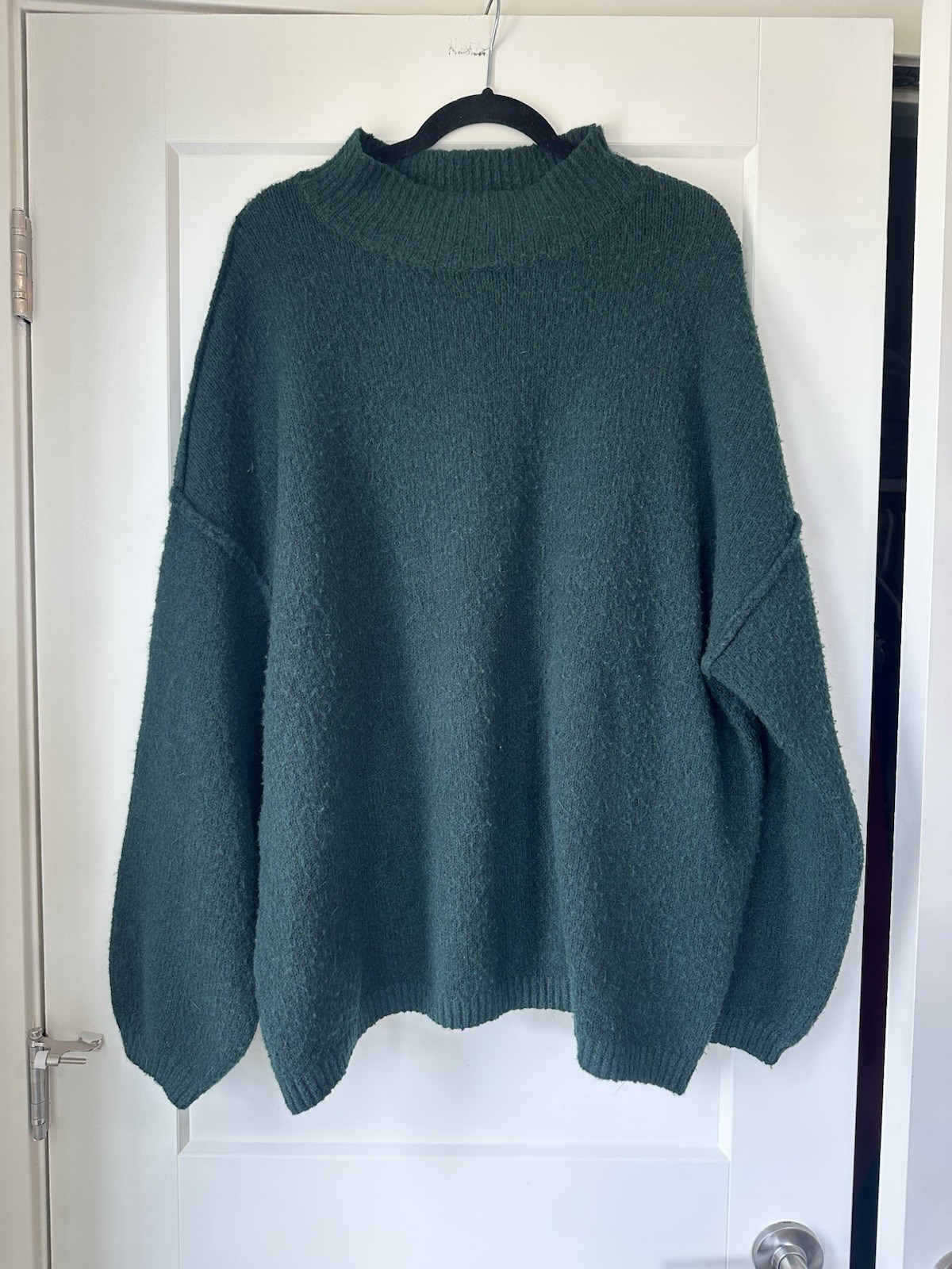 Pretty Garden Green Sweater XL
