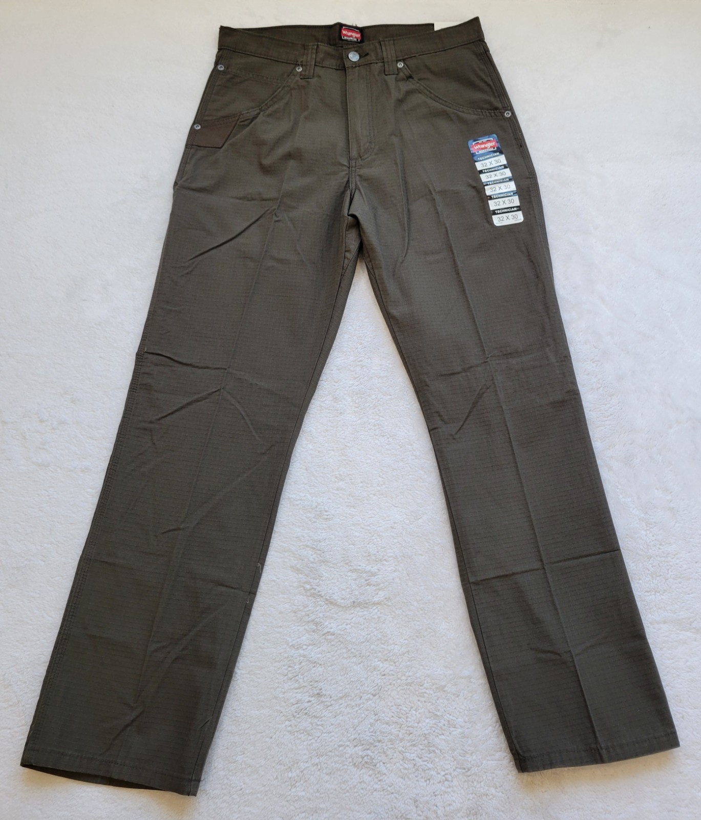 Wrangler Riggs Workwear Technician NWT Work Pants Mens Size 32×30 Green olive