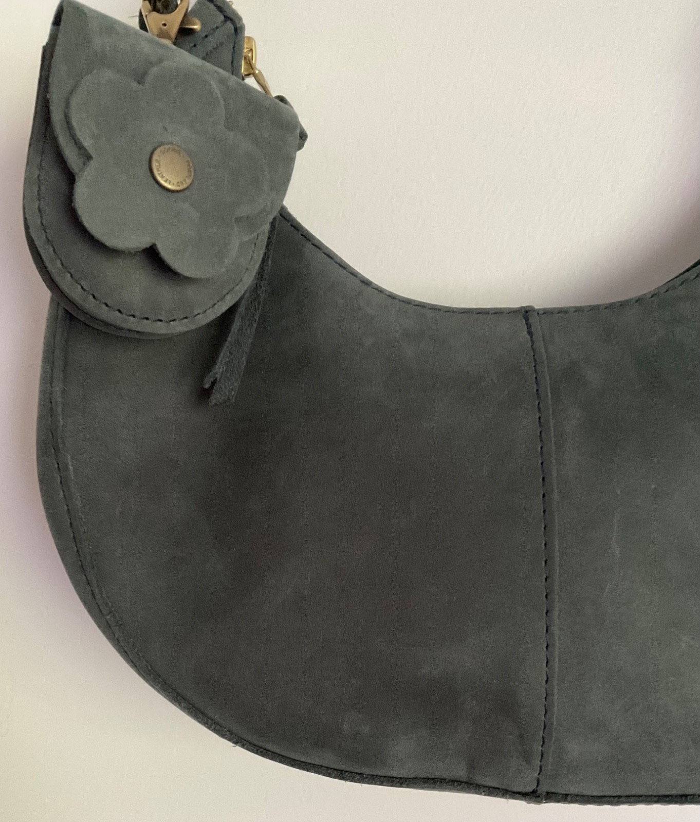 Portland Leather Suede Shoulder Bag/Petunia Pouch, Storm Gray, Classic Size