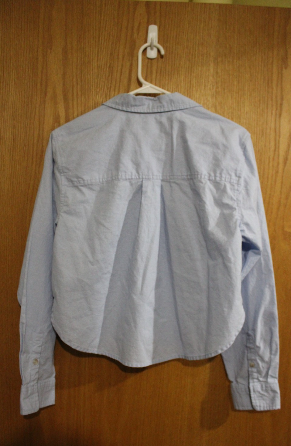 Women’s Universal Thread Light Blue Cropped Button-Up Shirt Cotton Linen, Size M