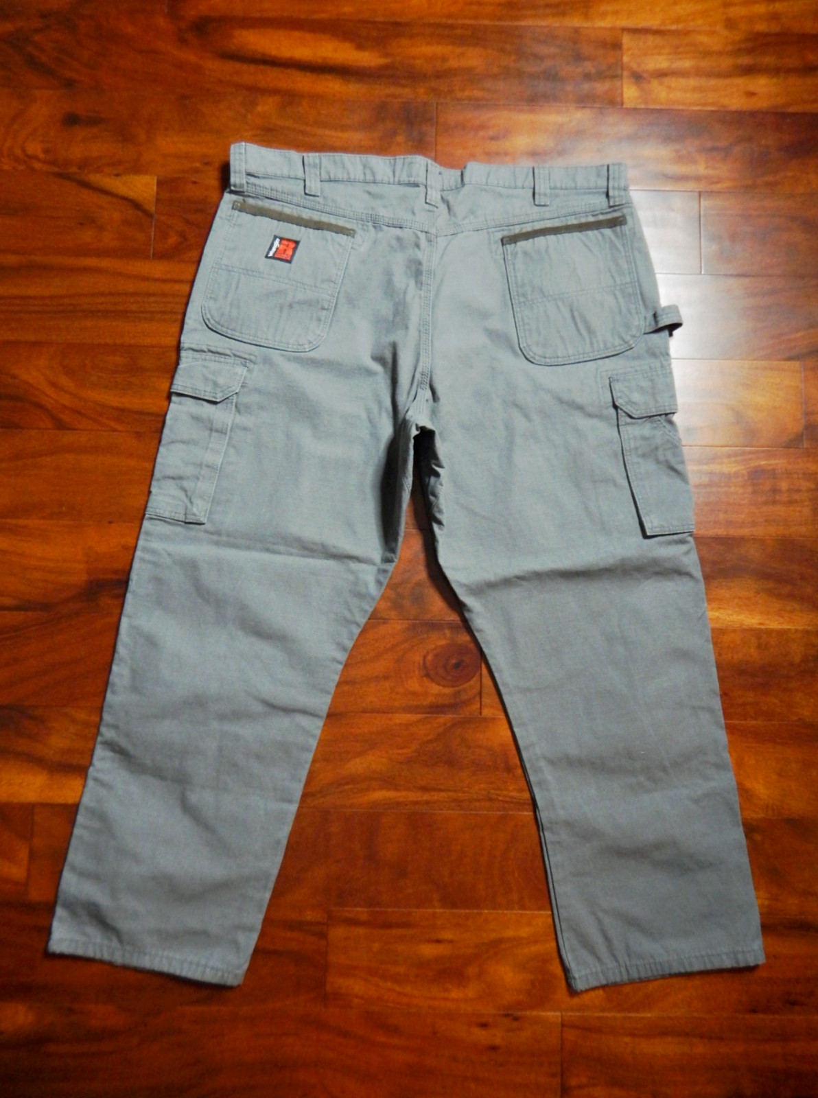 Wrangler Riggs Men’s Workwear Carpenter Olive Green Pants Size W42/L30