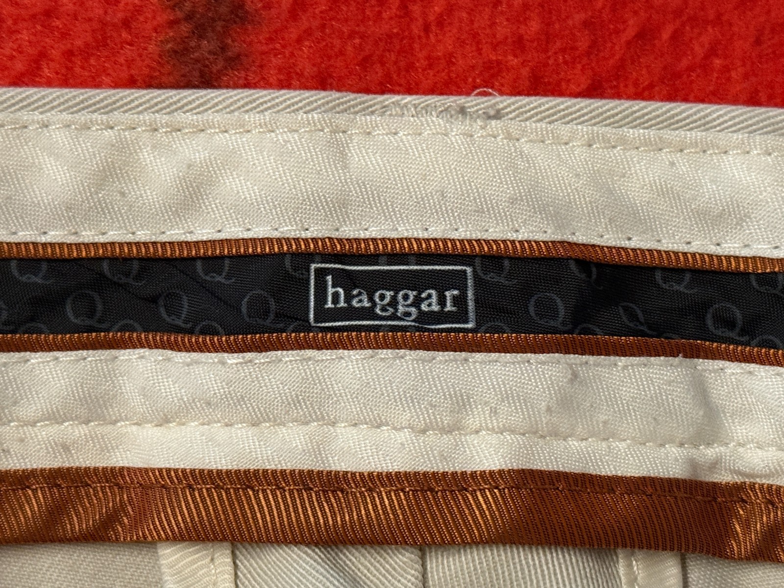 Haggar Men’s Expandable Waist 36 to 38×27.5 L Select No-Iron Khaki Cotton Pants