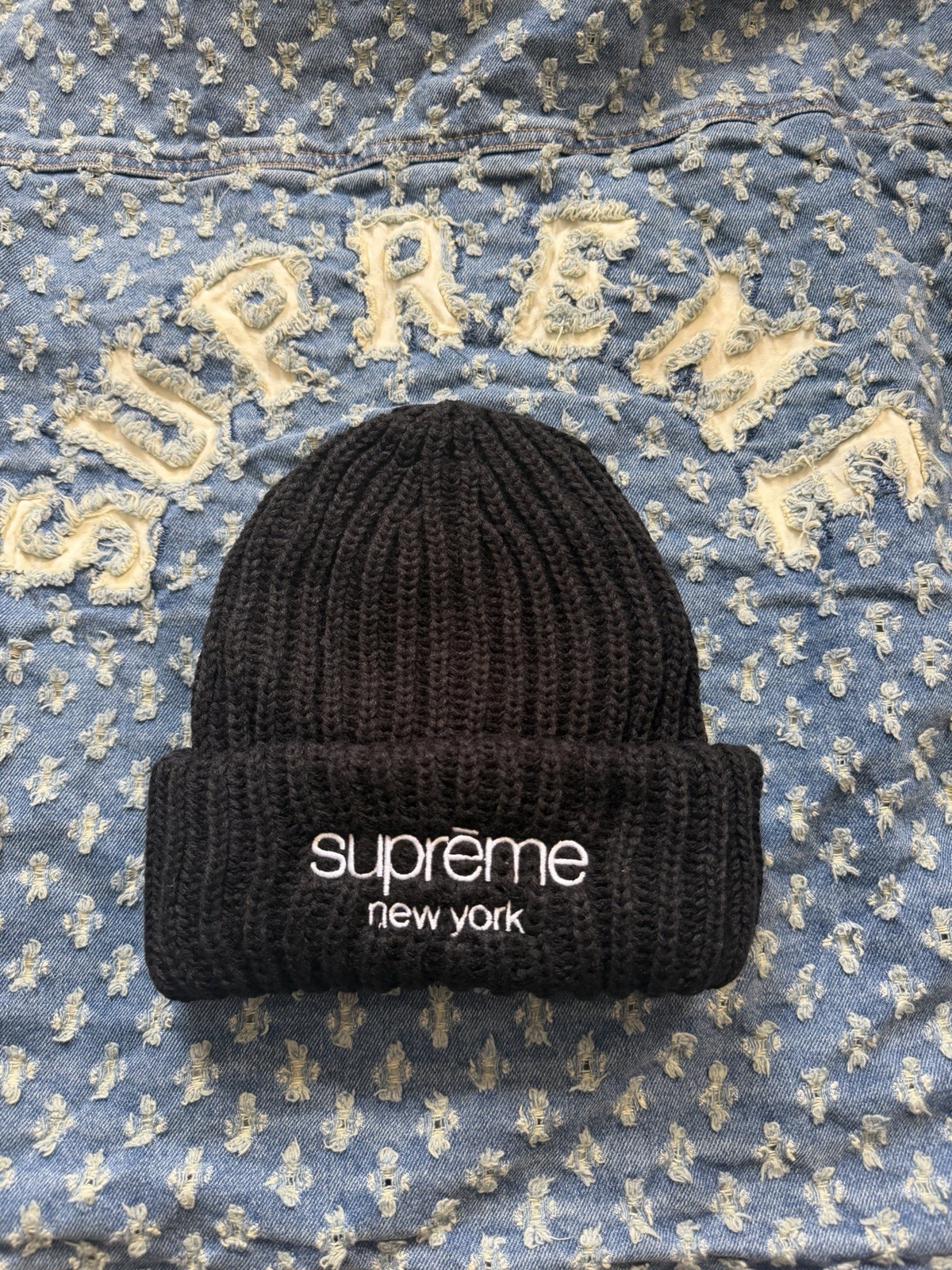 Supreme Classic Logo Chunky Ribbed Beanie FW24 Black Brand New