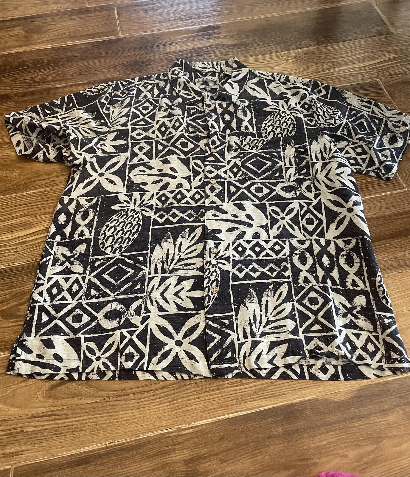 Batik Bay button-down 100% silk shirt XL