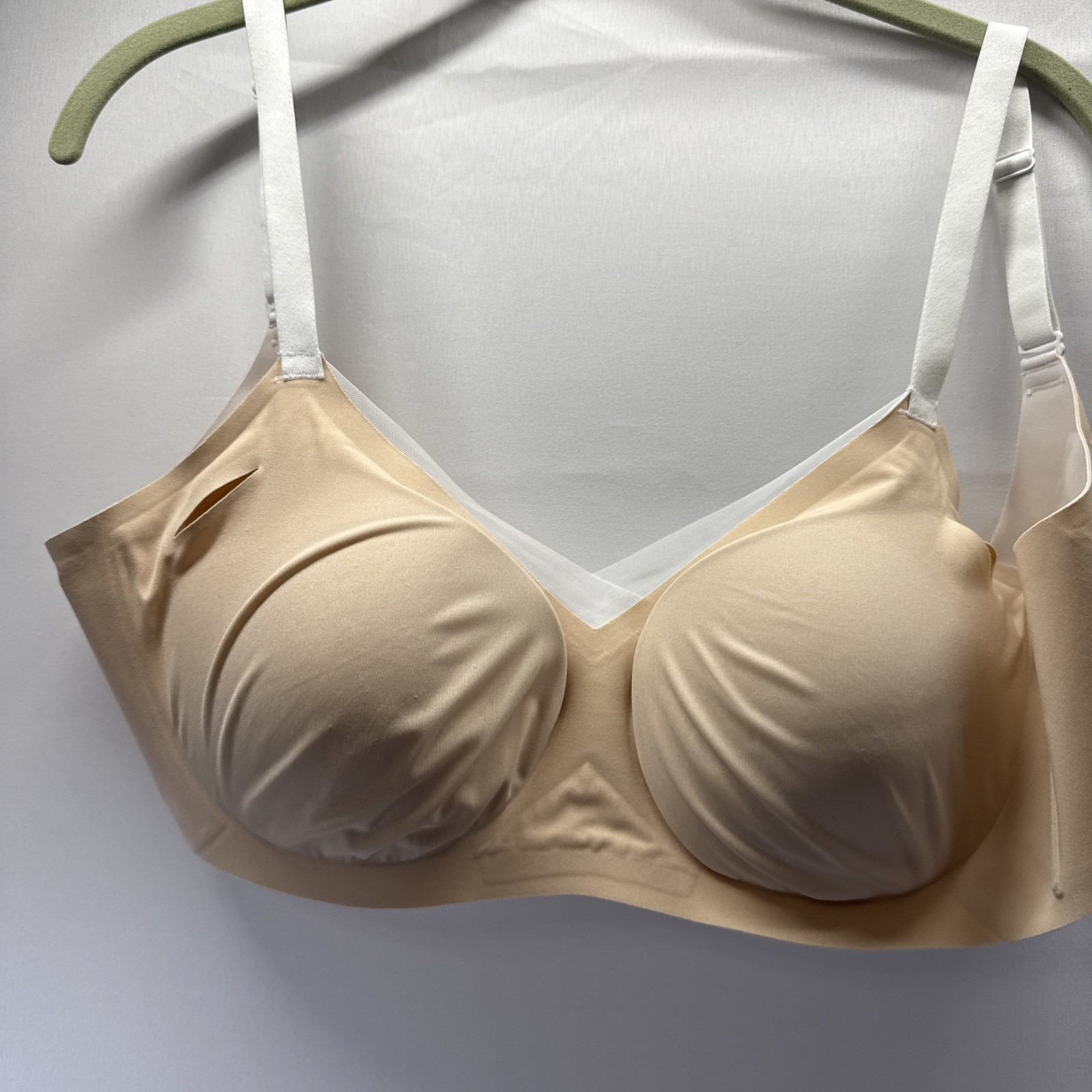 Honeylove XL Bra Size 38D / DD E White Tan Removable Pads Adjustable Straps