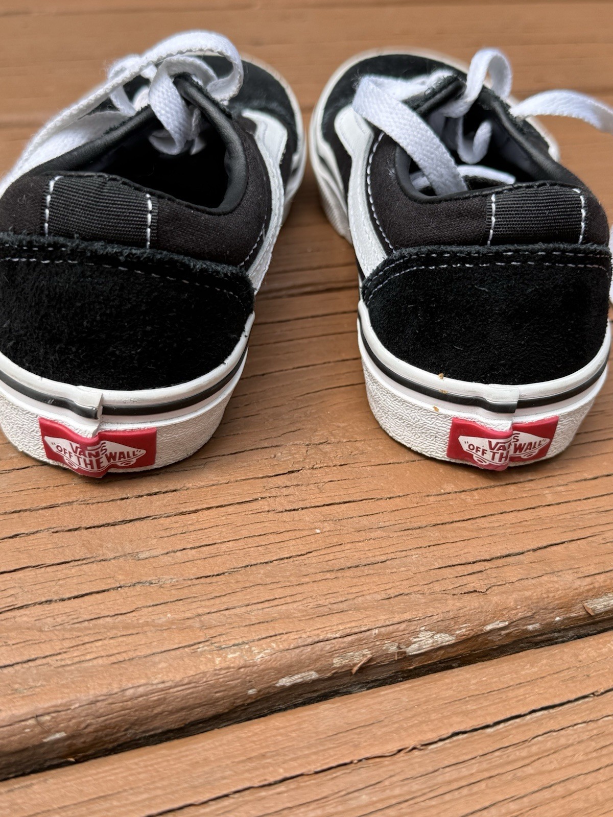 Vans Old Skool Kids Youth 13.5 Black White Suede Canvas Sneakers Shoes