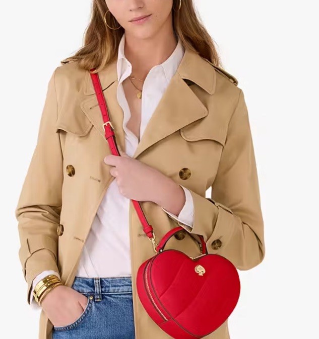 NWT Kate Spade Novelty Love Shack 3D Heart SHAPED LEATHER Purse-Ruby Red