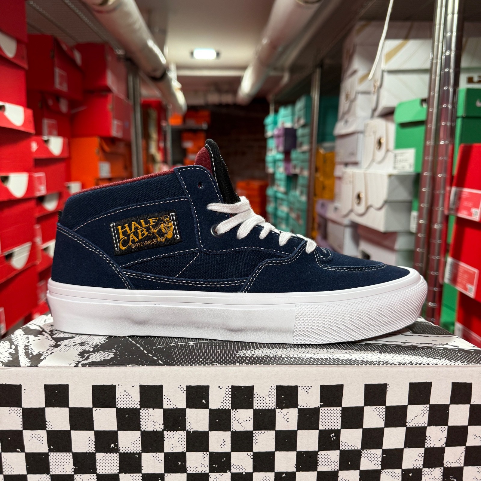 Vans Skate Half Cab Navy/Burgundy – US Size 7.5 Men VN0A2Z34YY3