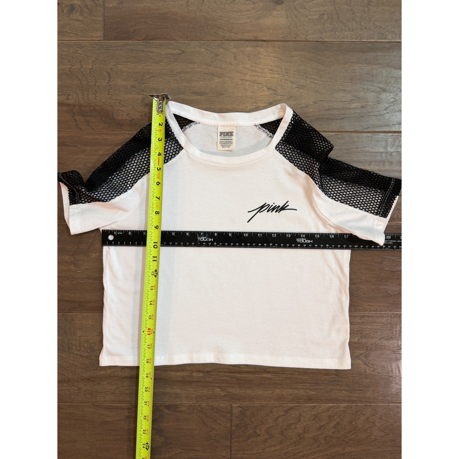 PINK Victoria’s Secret White Crop Top Black Mesh Raglan Sleeve XS Script Logo