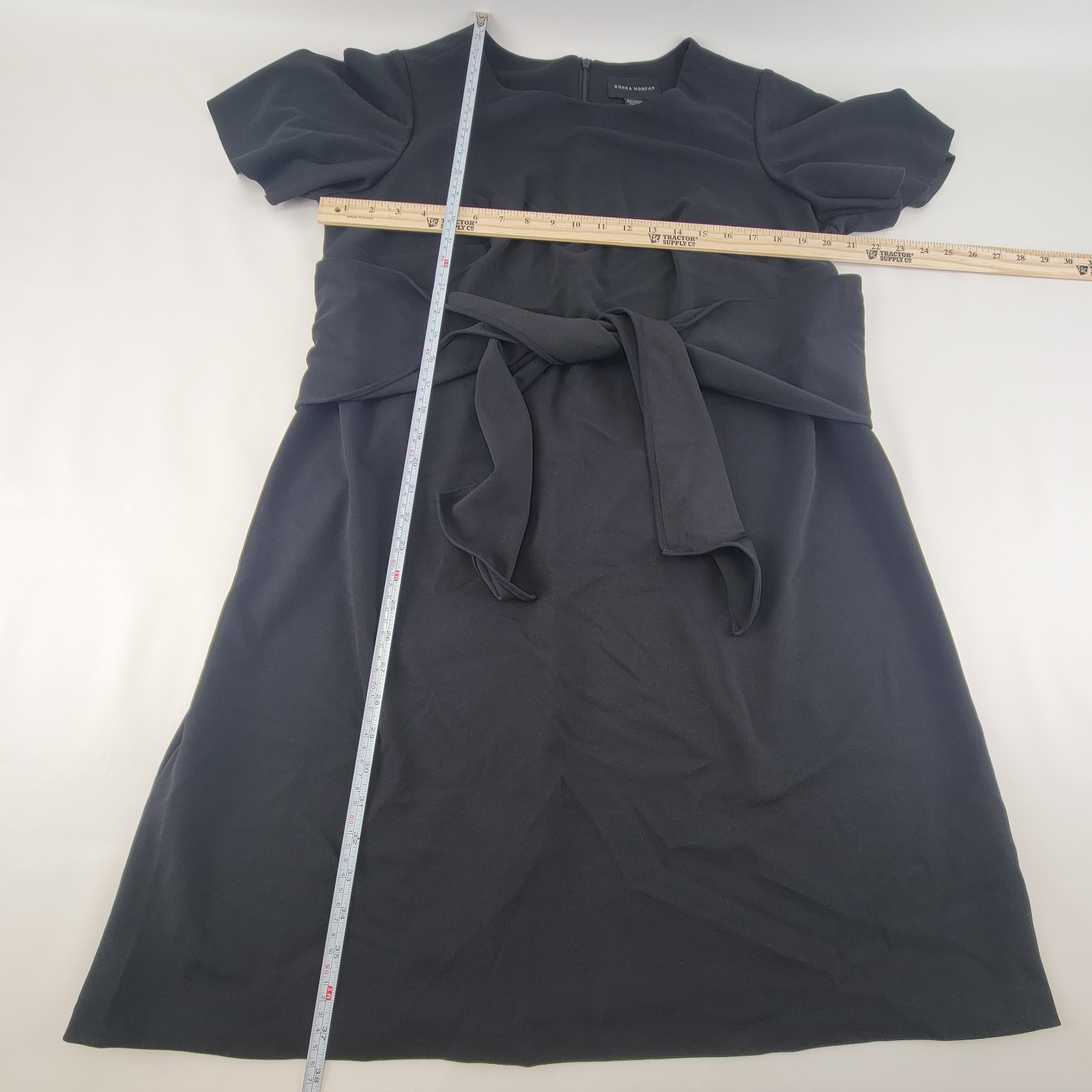 Donna Morgan Black Sheath Dress Sz 14W Short Sleeve Belted Stretch RN 58142