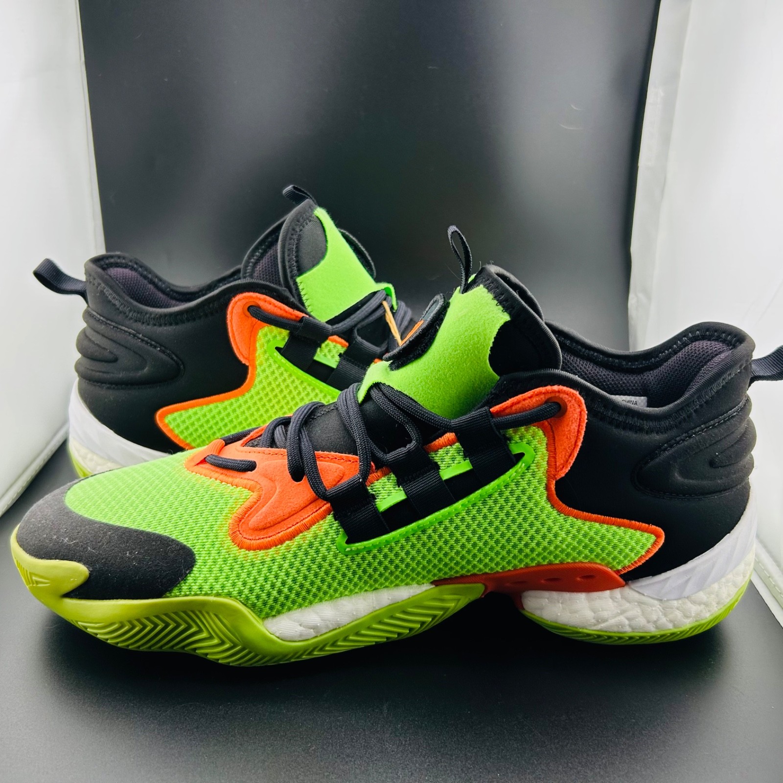 Adidas BYW Select Basketball Shoes Solar Green Impact Orange Core IG4948 Sz 11