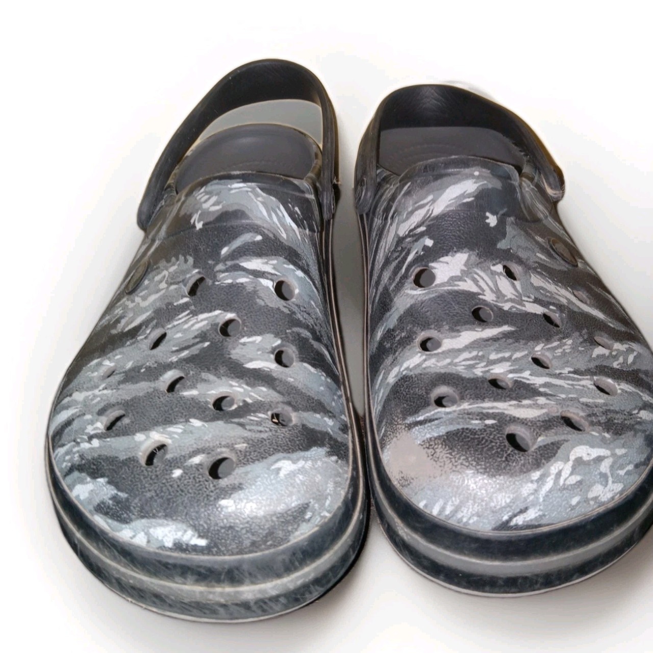 Crocs Unisex Adult GRAY & BLACK Crocband Clog Camo US Men 7 Women 9 M7 W9