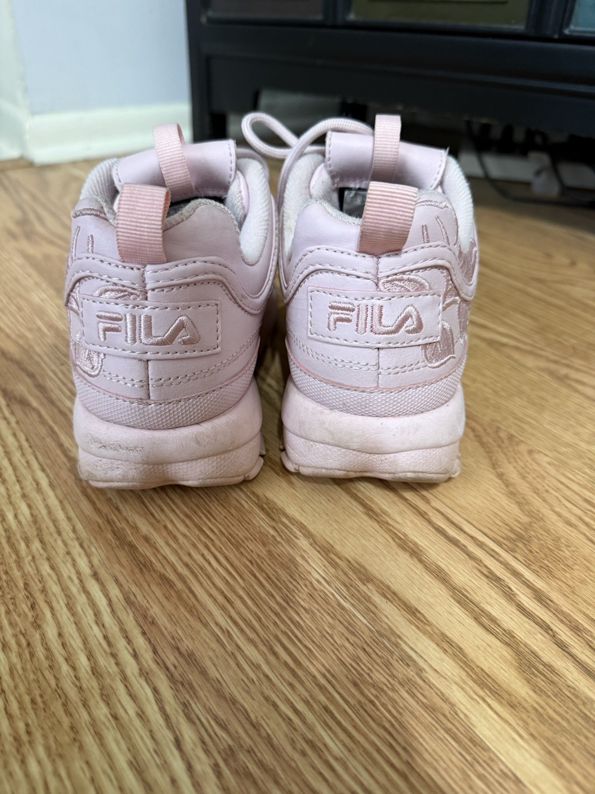 FILA Pink Floral Leather Low Top Lace-Up Women’s Sneakers 5FM00605-650