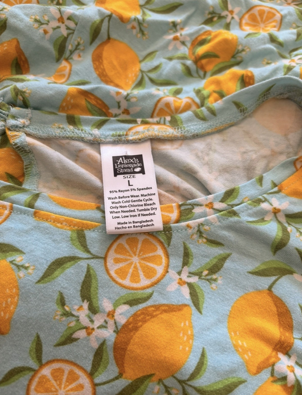 Alex’s Lemonade Stand Lemon Fruit Romper Size L Pockets Stretch Drawstring Waist