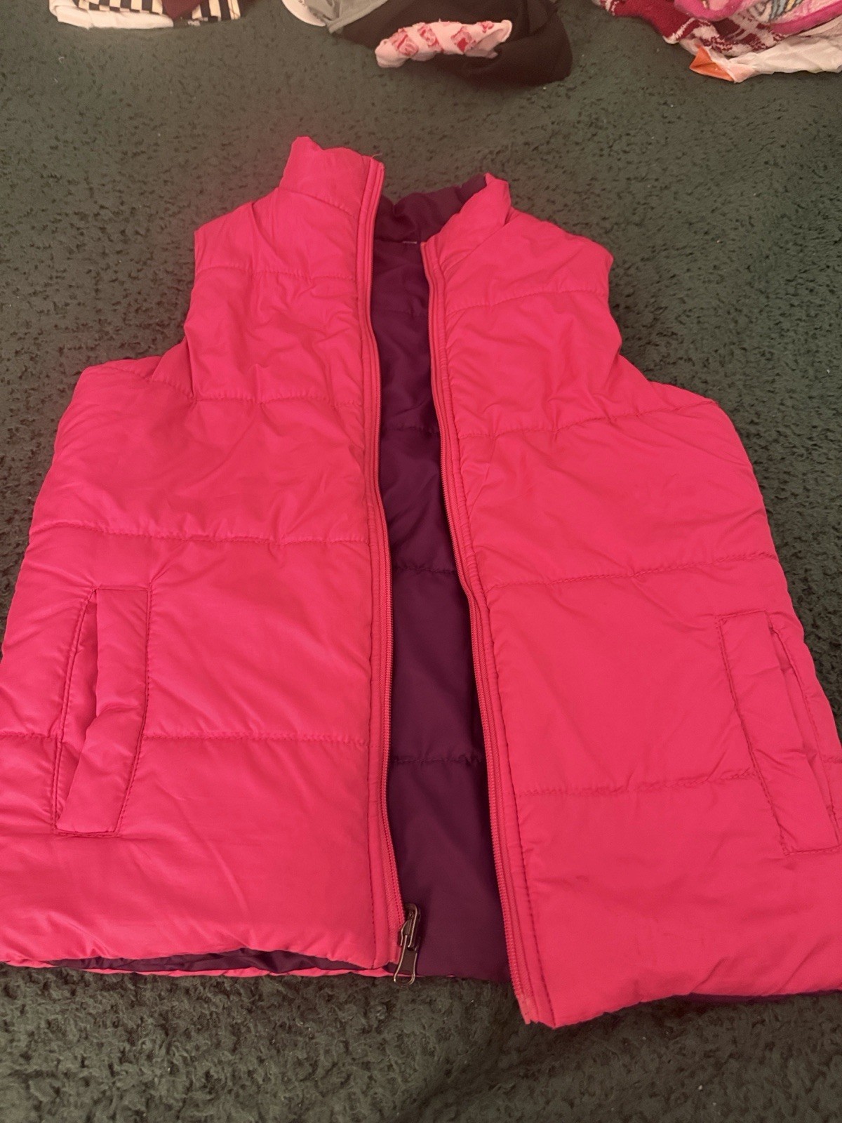 Girls Pink/Purple Quilted Puffer Vest M Full Zip Pockets Insulated Mid-Length