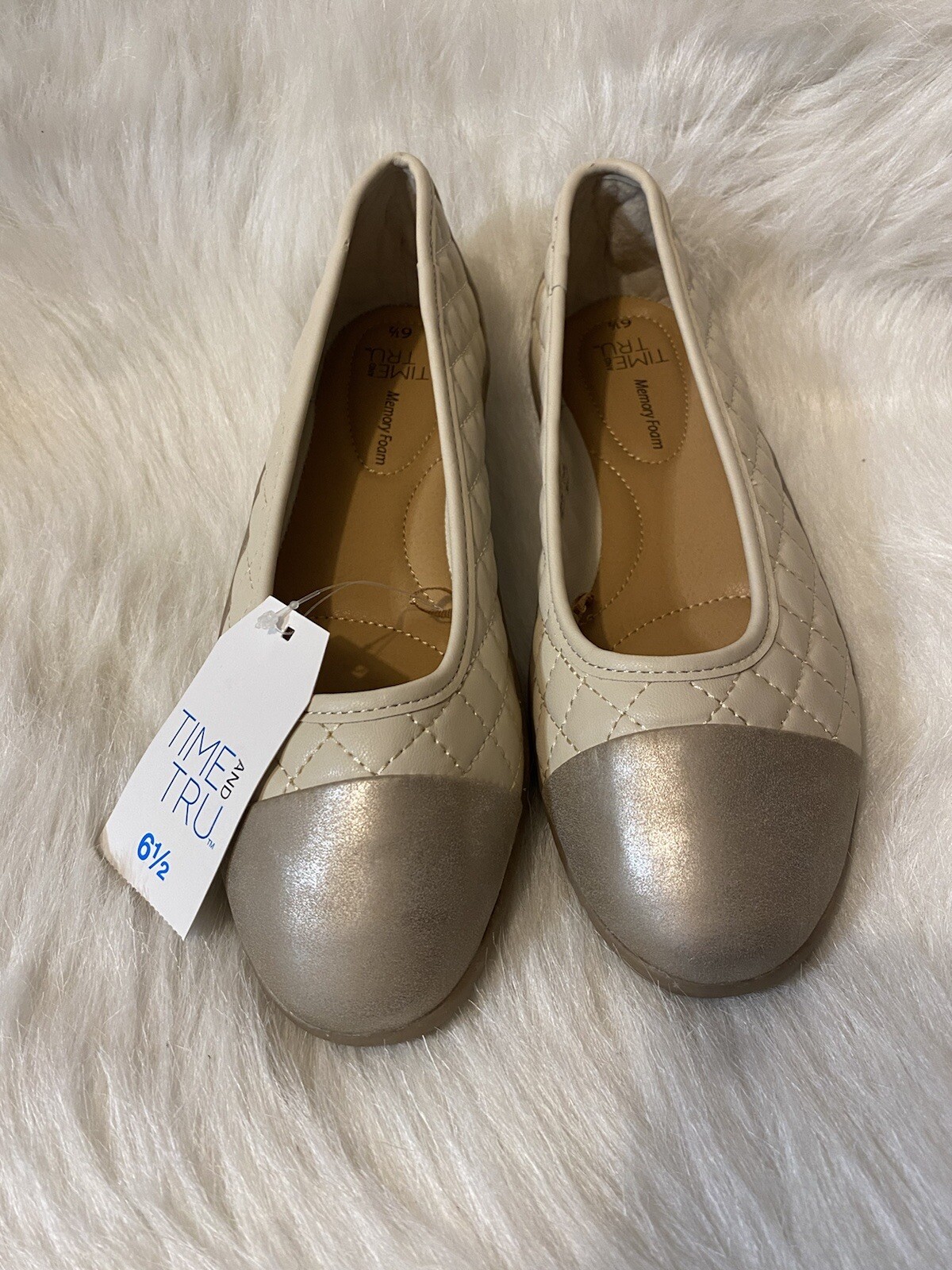 Time And Tru Flats Women’s Size 6 1/2 Memory Foam Slip On Quilted Ballet Shoes