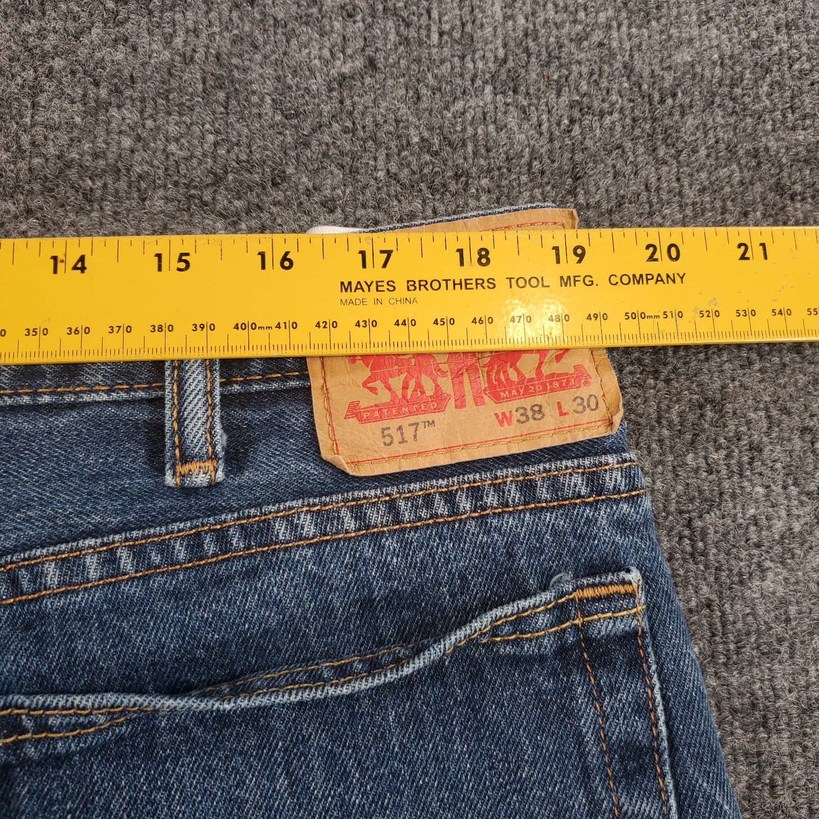Levis 517 Mens 38×30 Blue Bootcut Denim Jeans Waterless