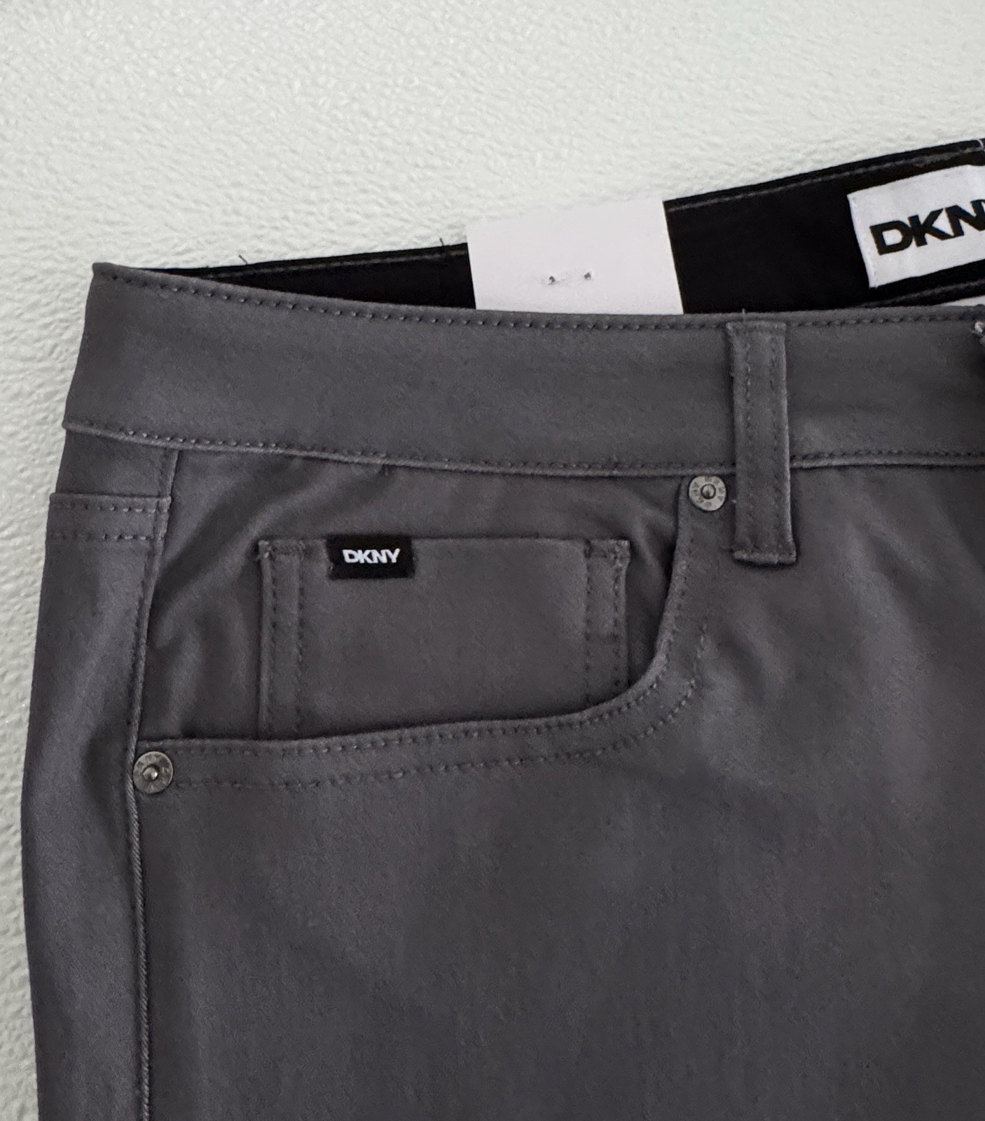 NWT DKNY Mens Ultimate Stretch Pants Stanton Slim Fit 32 33 34 36 Gray Grey R6