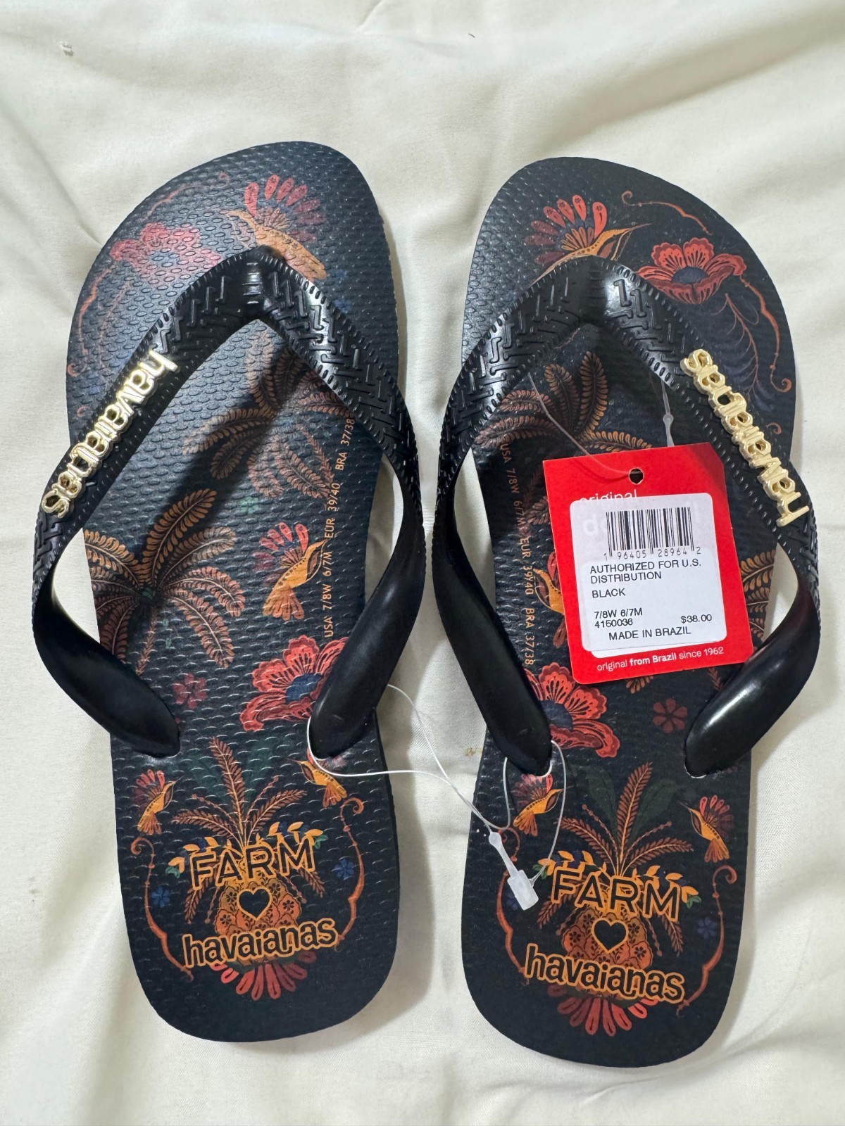 Havaianas x FARM Rio Flip-Flops – Black Floral – Women’s 7/8W 6/7M – New w/ Tags