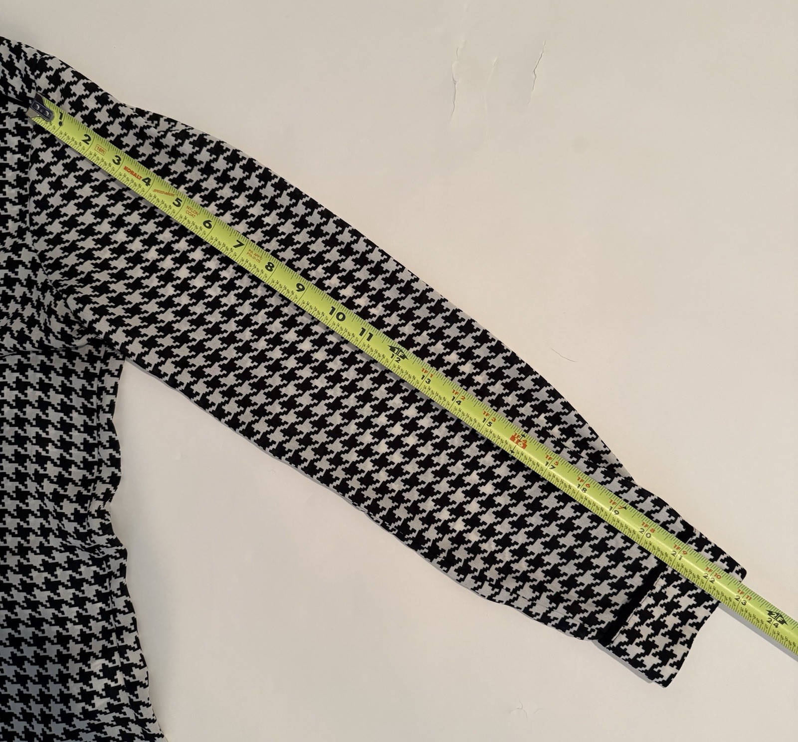 Zara Houndstooth Blouse Size Large