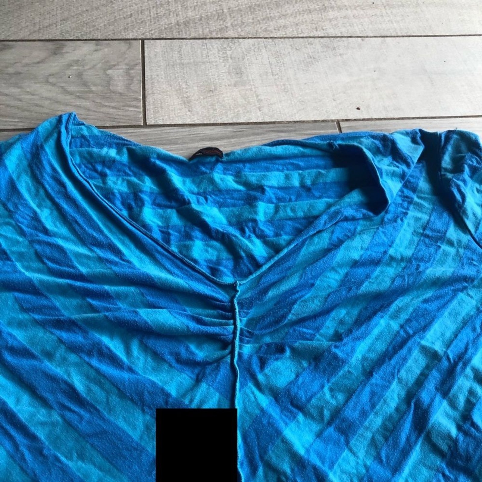 Shameless 3x blue chevron short sleeve top