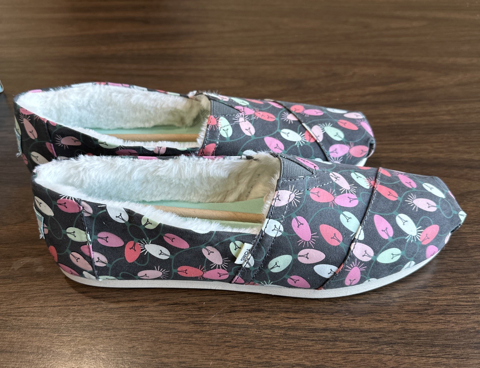 NWT TOMS Alpargata Slip-on Forged Iron Tree Glow In Dark/Faux Fur, US 10/UK 8