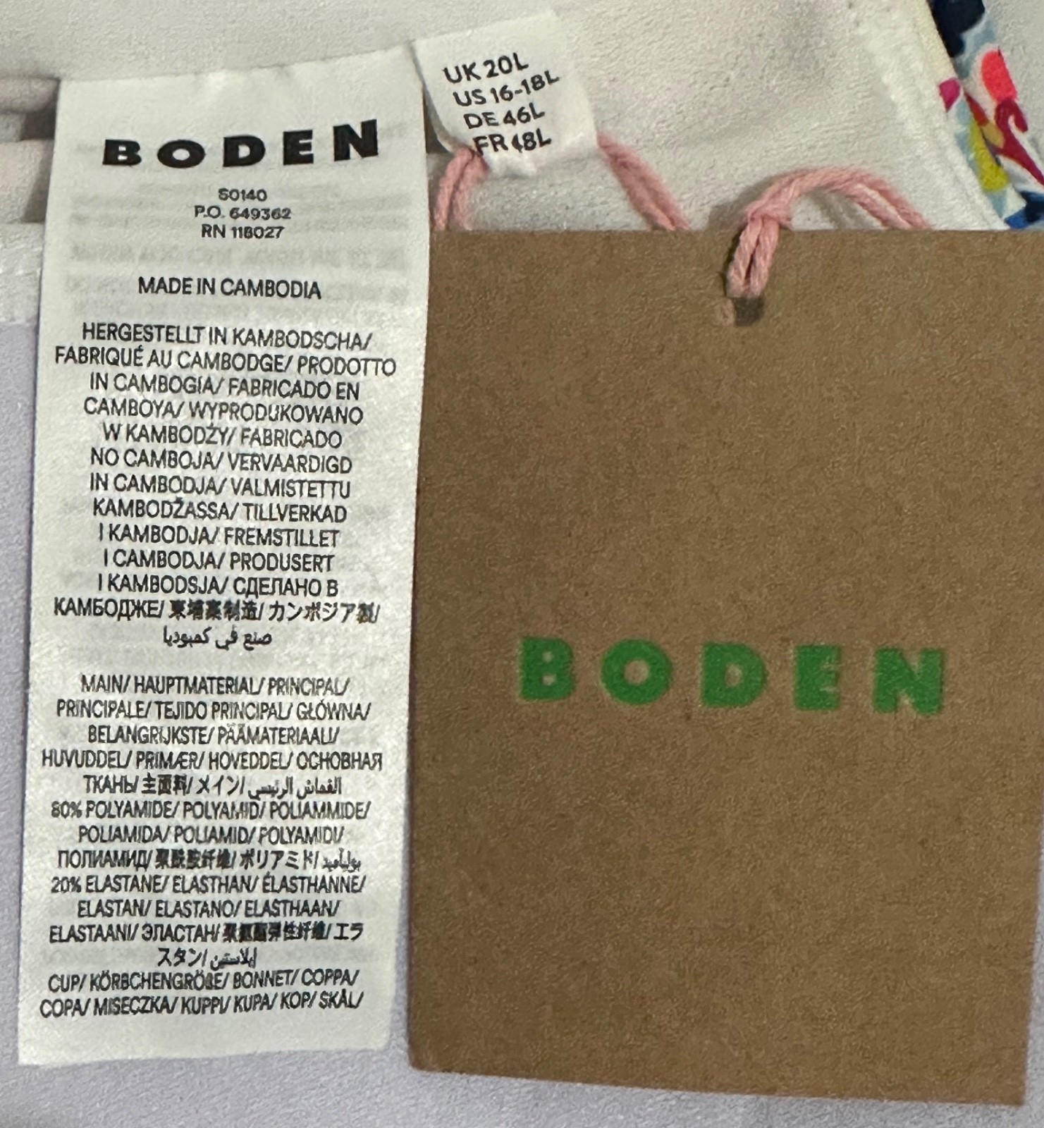 Boden Porto V-Neck Swimsuit Ivory Size 20 Long Non Wired Padded Deep Plunge New