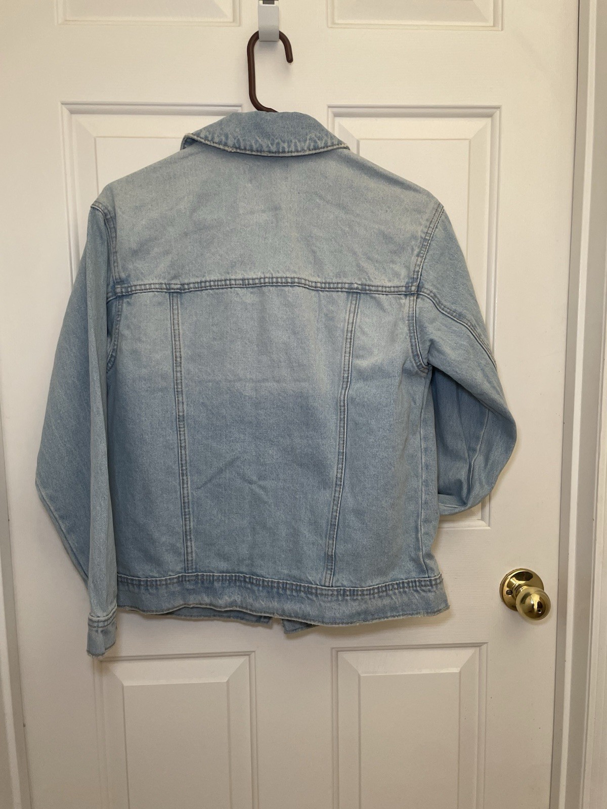 NWT XS Oversized Blue Light Wash Denim Jacket Button Front Pockets