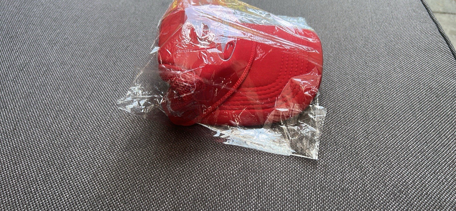 Corteiz Red Baseball Cap Hat with White Star Design Men’s One Size