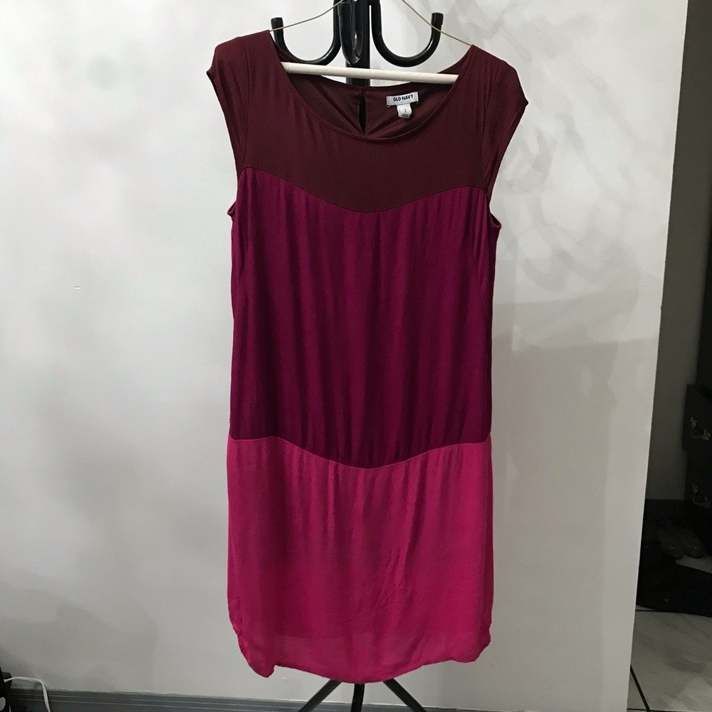 Old Navy Dress size small color block Burgundy Sleeveless Casual SEE NOTES
