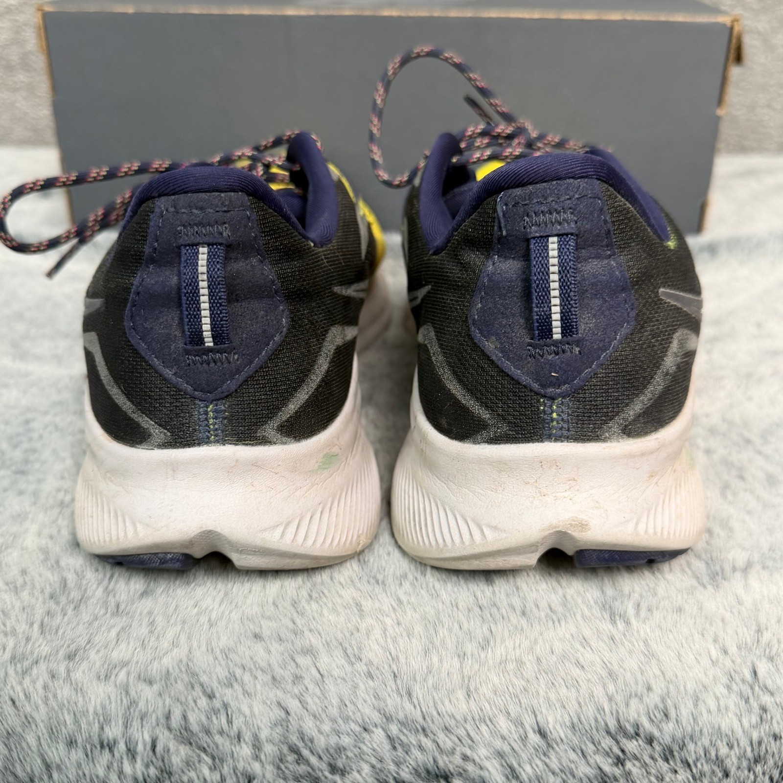 Saucony Ride 15 Mens Running Shoes Yellow Navy S20729-16 Size 9.5