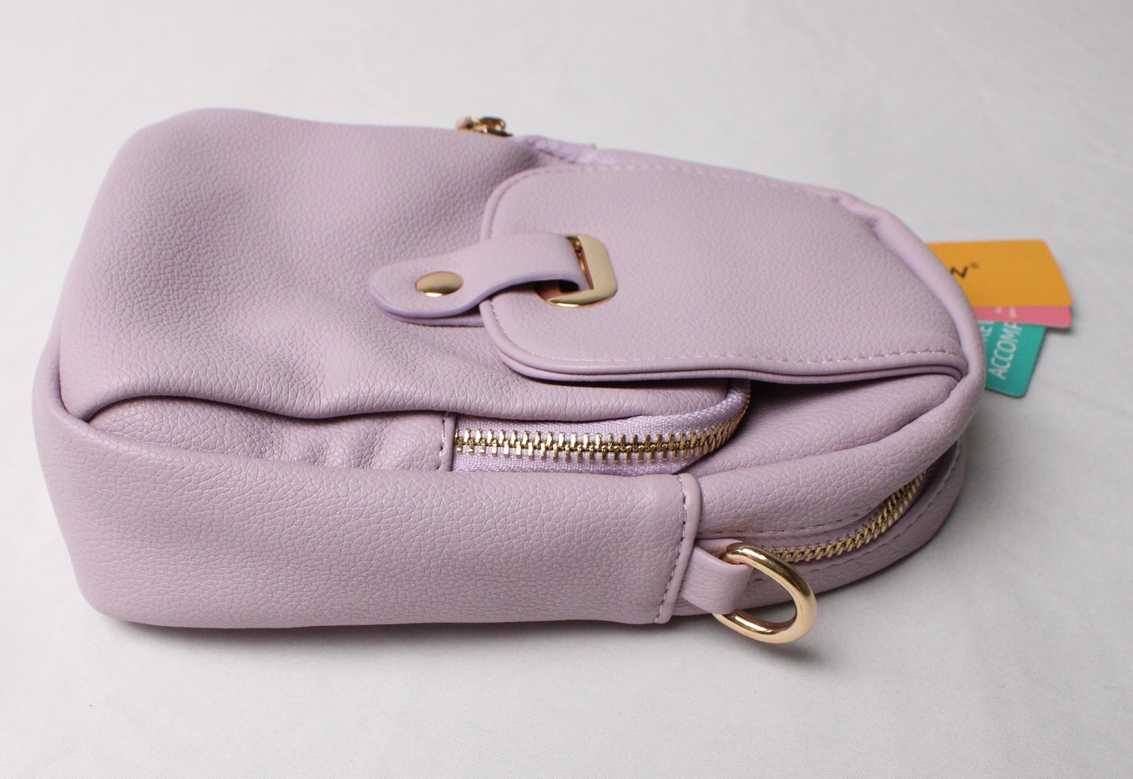 UHIW Women’s Small Multi Zip Closure Crossbody Bag CA4 Purple One Size NWT