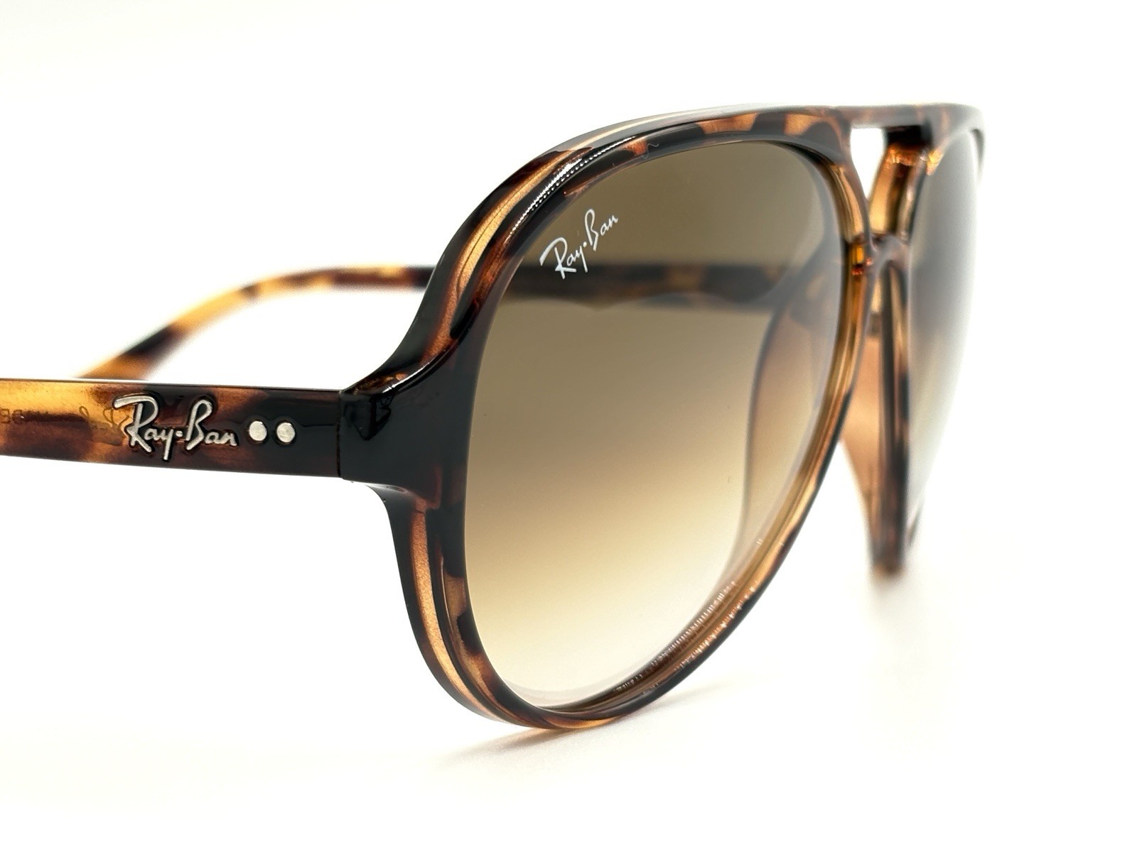 Ray-Ban RB4125 710/51 Aviator Sunglasses – Matte Havana