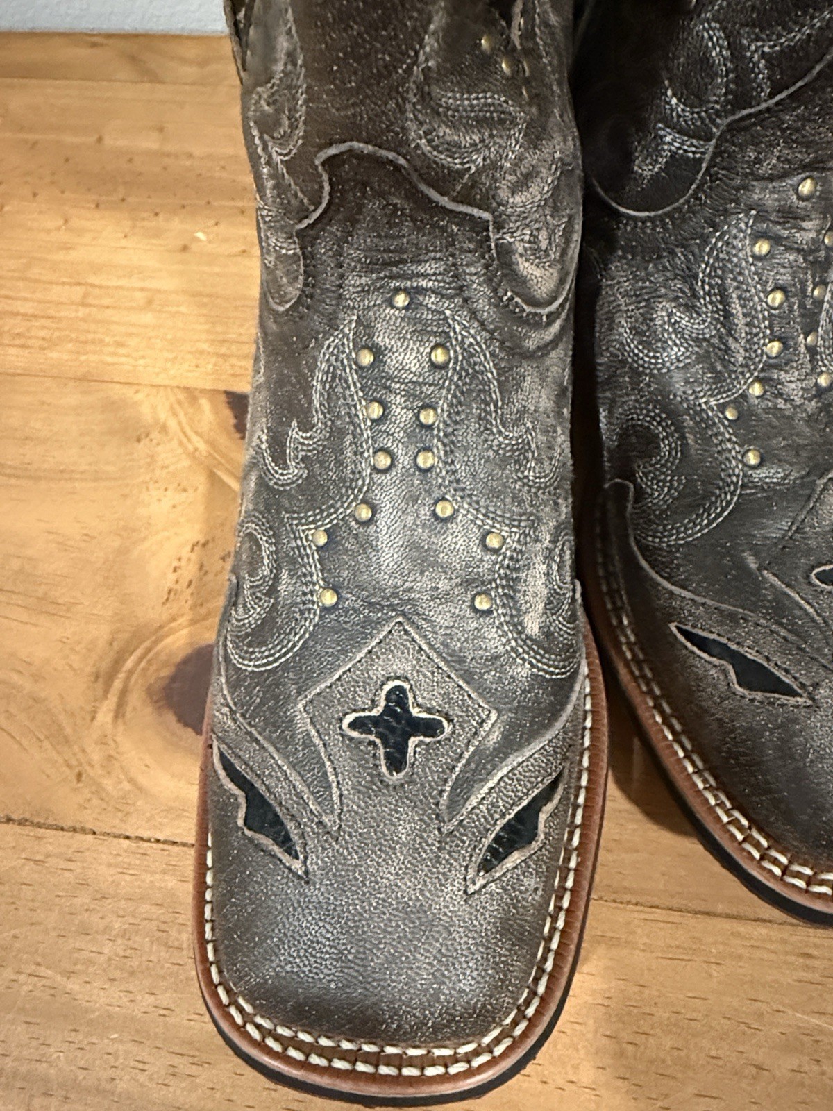 Laredo LA5660 Women’s Gray Leather Western Square Toe Mid-Calf Boots 9.5 B