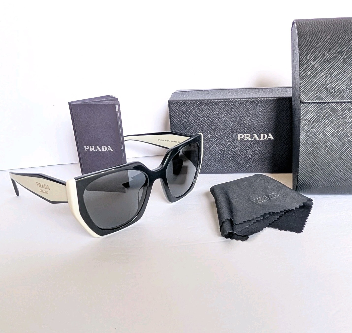 ​Prada Sunglasses Monochrome SPR 15W Black White Geometric PR 15WS 09Q-5S0 New!